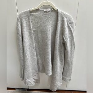 Cashmere sweater/wrap